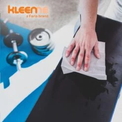 Schoonmaakdoekjes - Ontsmettingsdoekjes - Desinfectiedoekjes - Desinfectie Doekjes - KleenMe - Alcohol Doekjes - Alcoholdoekjes - Allesreiniger Zachte Antibacteriële Alcohol Wipes- 100 Doekjes - Met Dispenser - 70% Alcohol - 185 X 110mm -Schoonmaakproducten 1200x1200 99